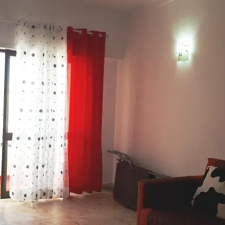 Apartamento T1 Em * البوفيرا